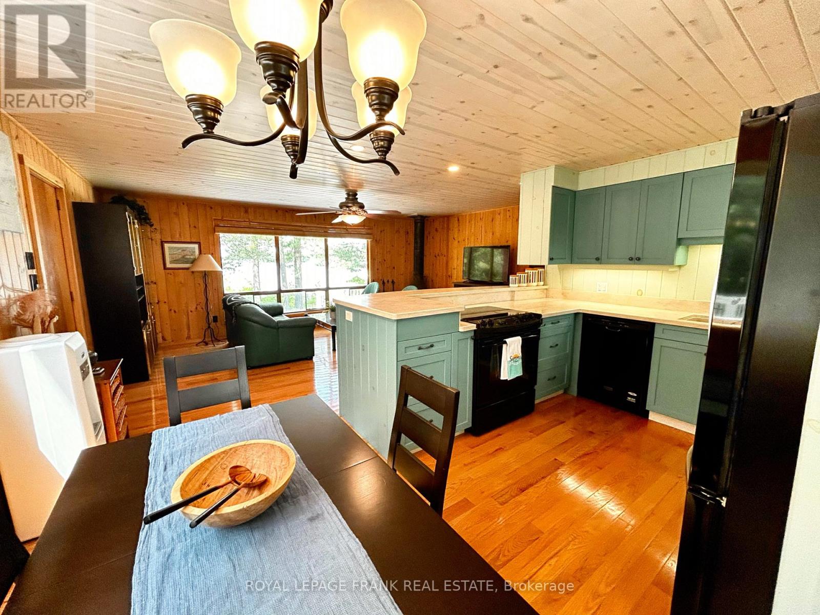 2295 Stony Lake Isl 17 Property Photo 6