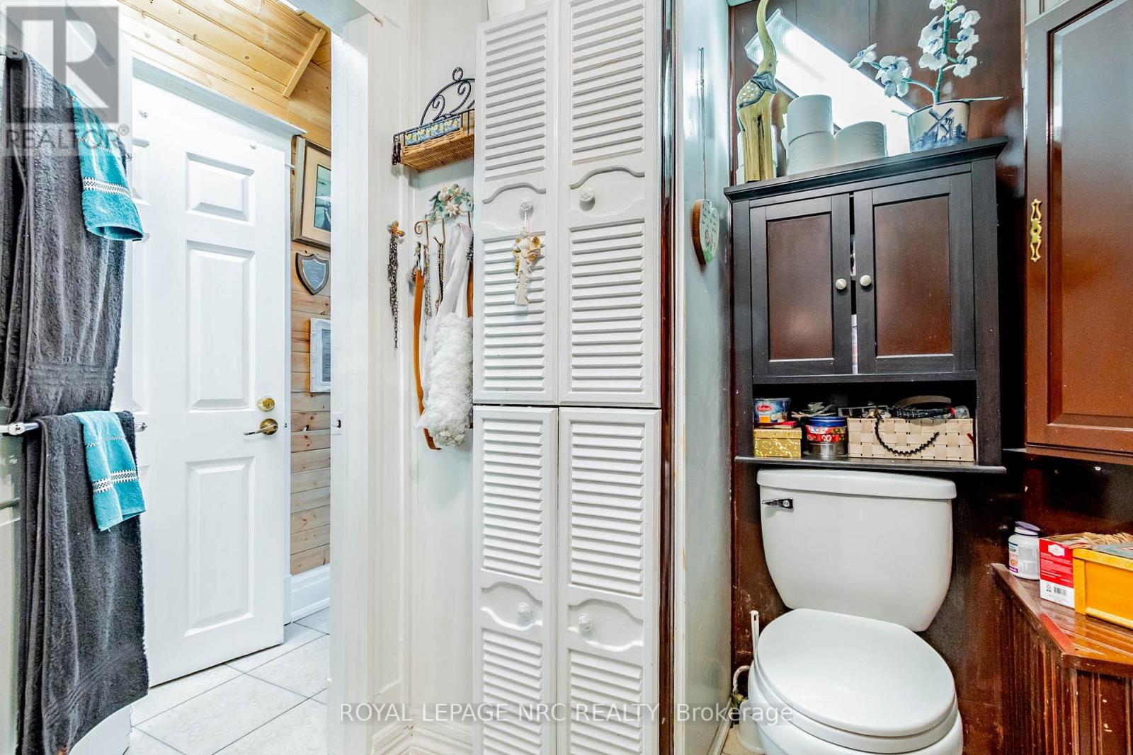 6490 Thorold Stone Road Property Photo 24