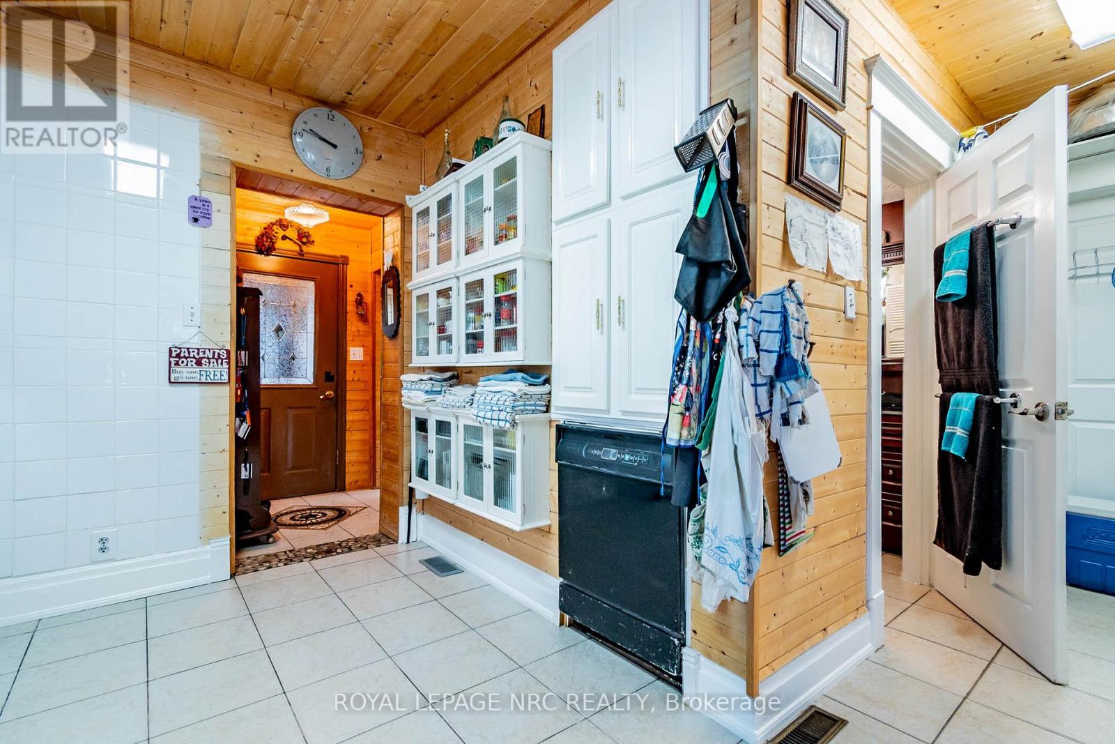 6490 Thorold Stone Road Property Photo 29