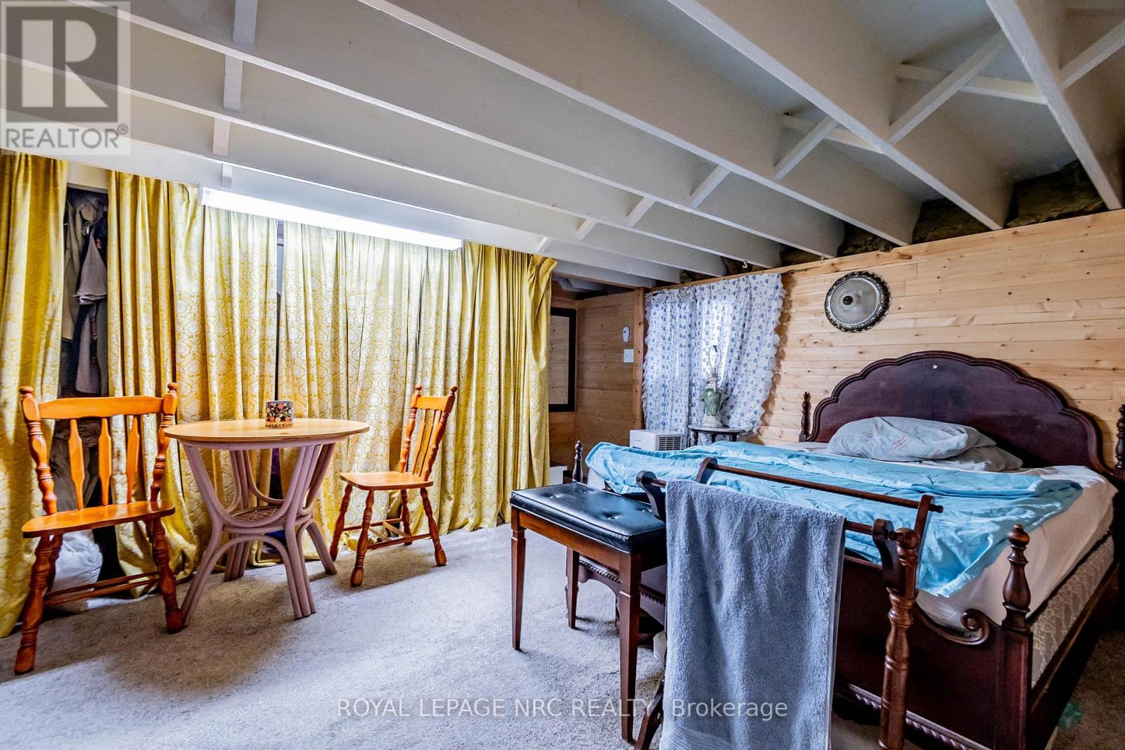 6490 Thorold Stone Road Property Photo 37