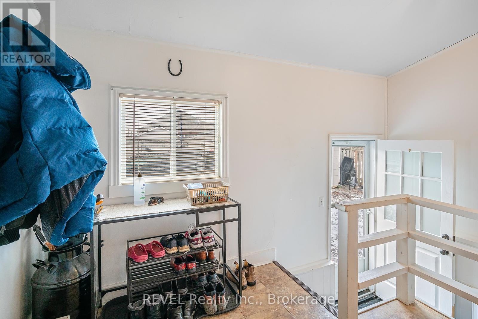18 A,b,c,d Valley Road Property Photo 8
