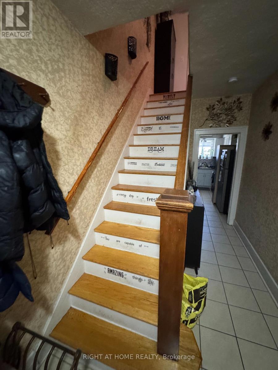 655-91 Giles Boulevard Property Photo 23