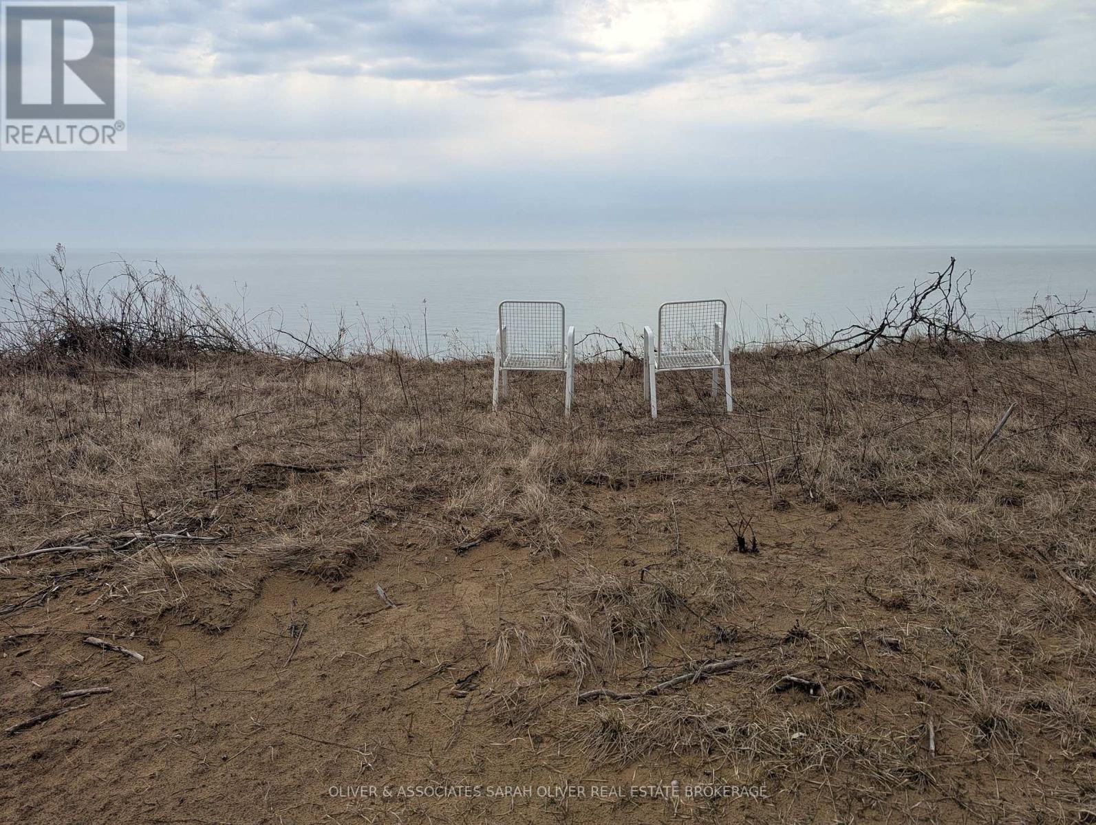 Between 25097 & 24745 Gray Line Property Photo 1