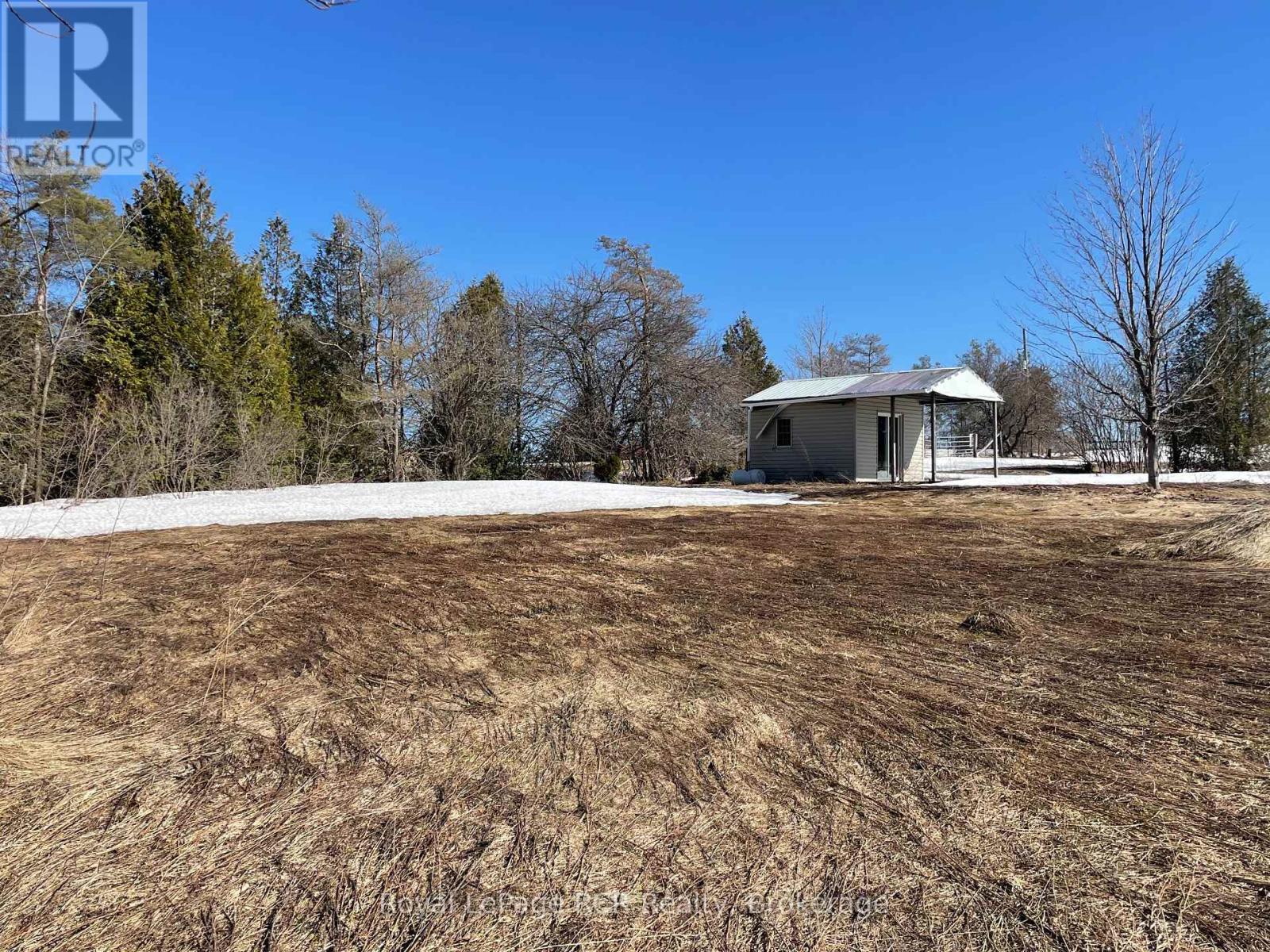 072988 Southgate Sideroad 7 Property Photo 9