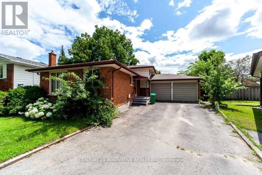 501 Barnes Crescent Property Photo 1