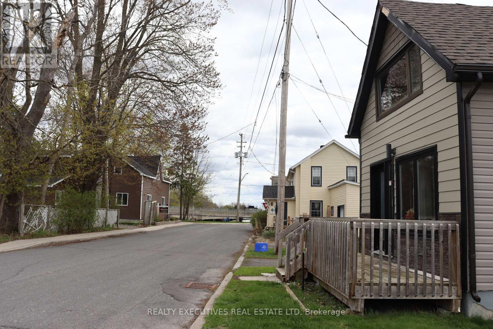 18 Mill Street Property Photo 21