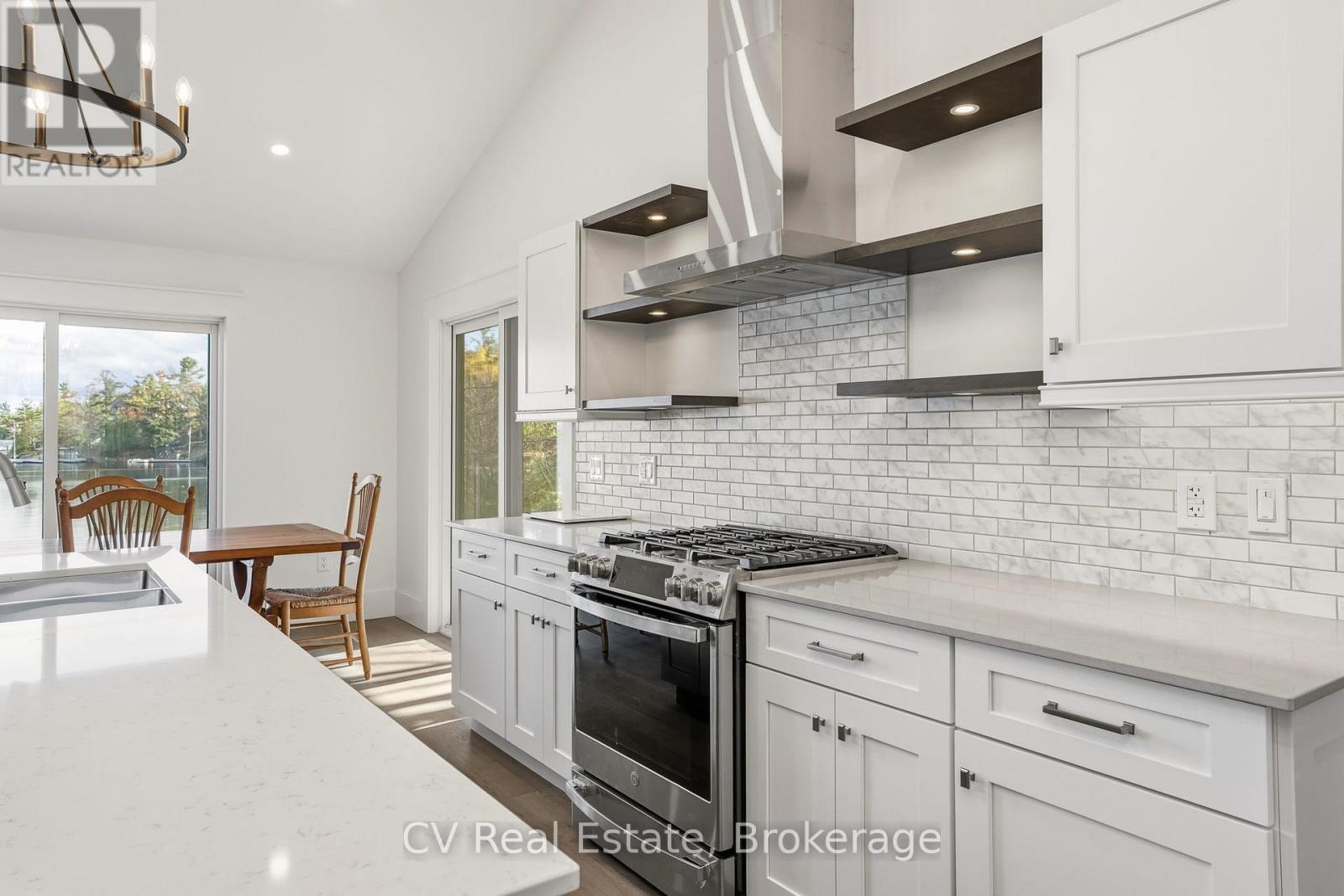 1111 Lakeshore Drive Property Photo 11