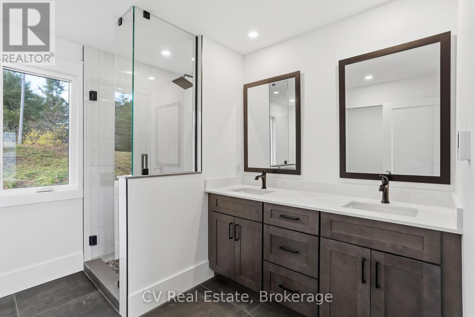 1111 Lakeshore Drive Property Photo 16