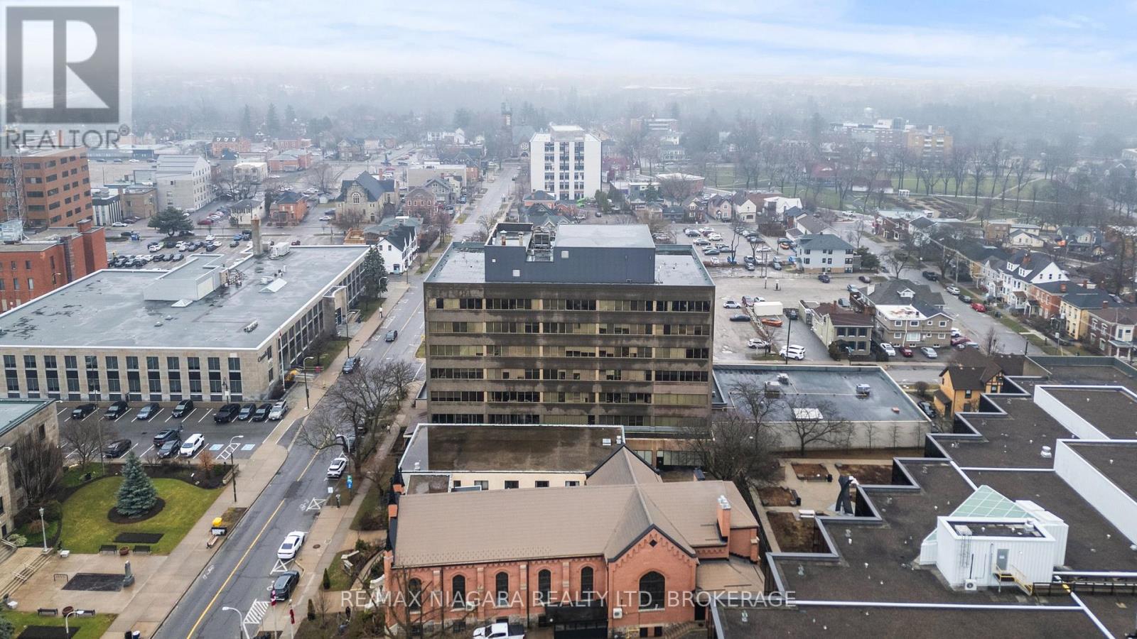 300 - 43 Church Street Property Photo 35