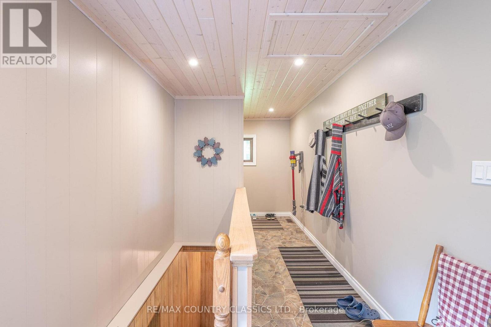 217 Moffat Road Property Photo 23