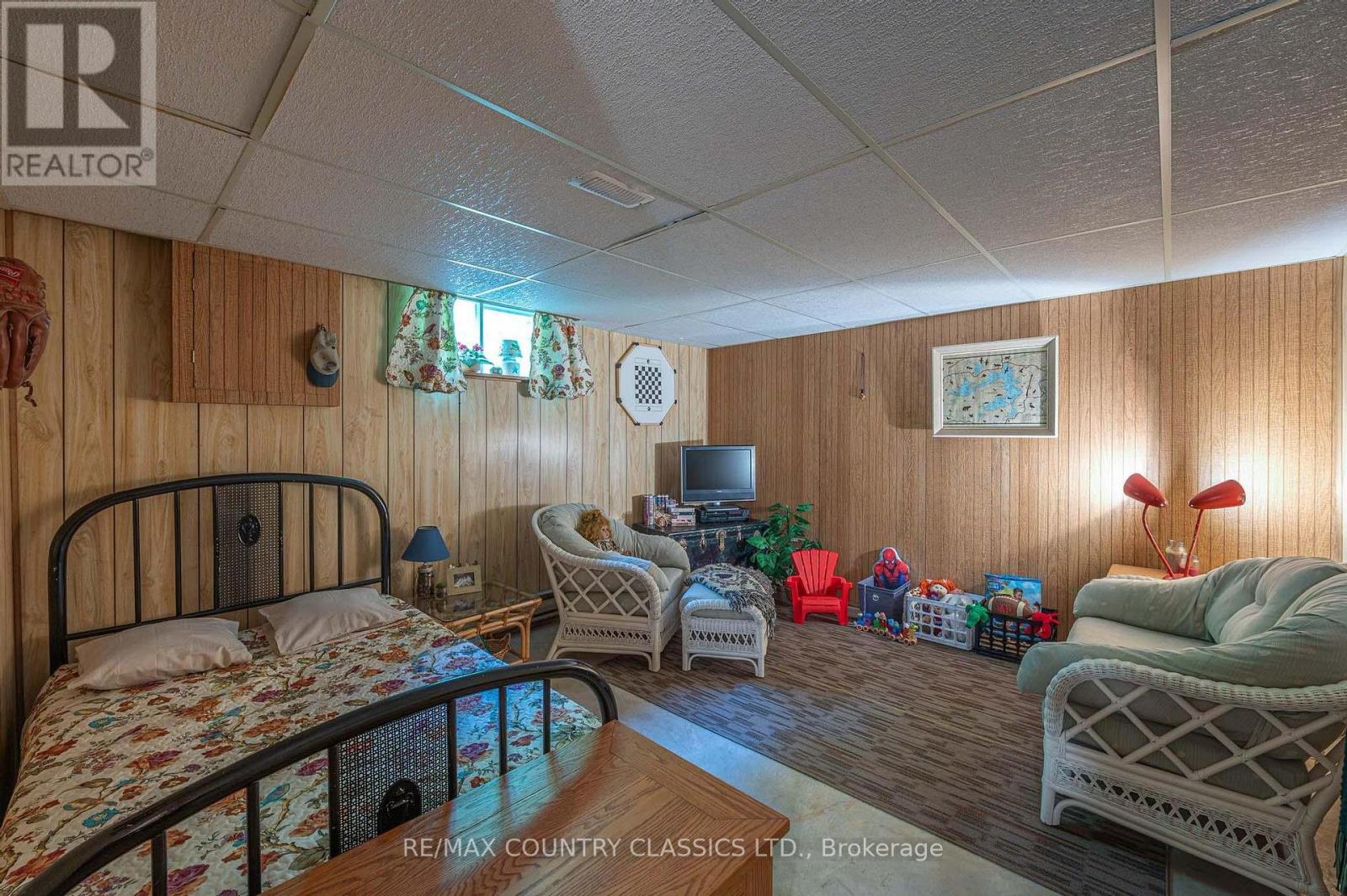 217 Moffat Road Property Photo 44