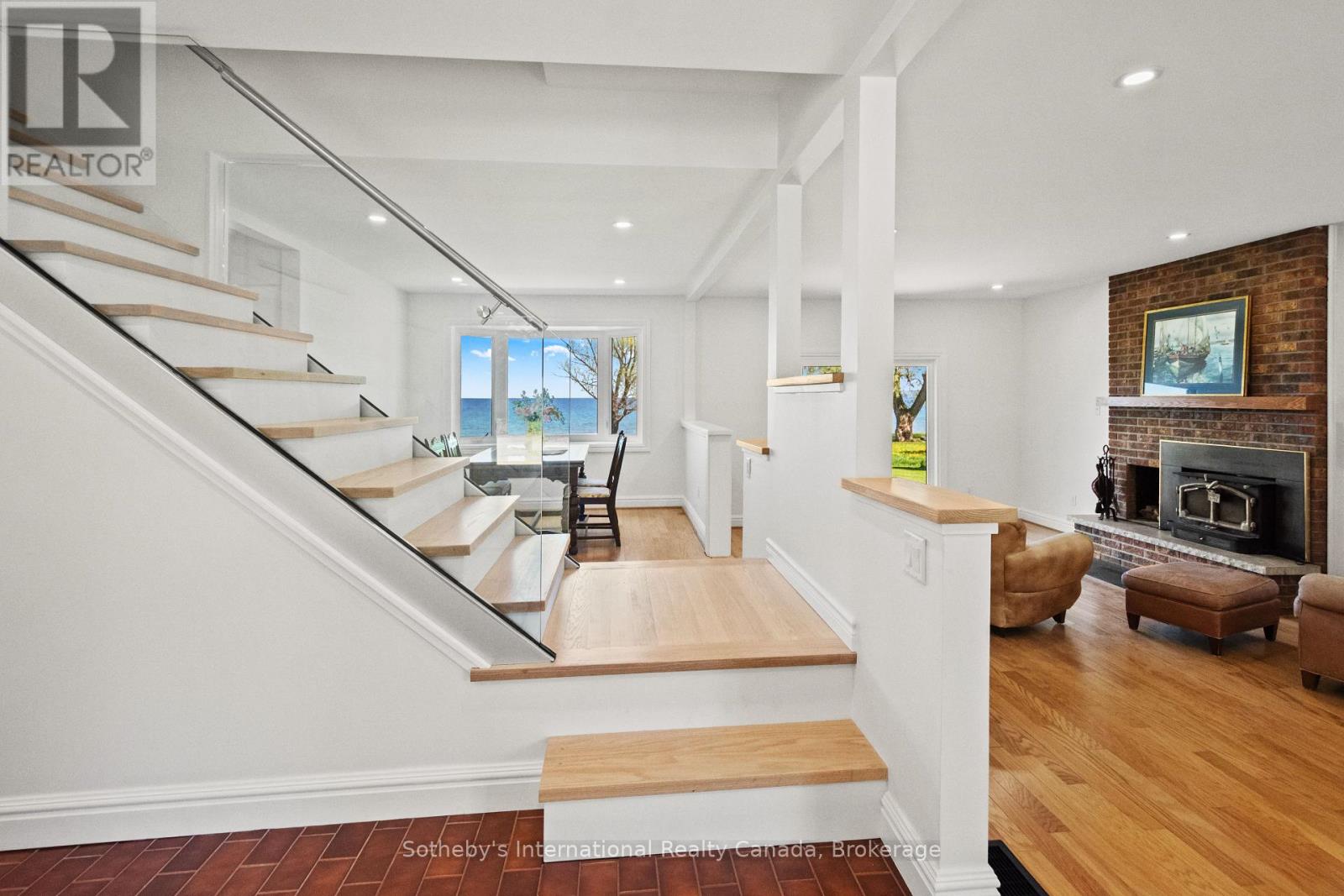 158523 7th Line N Property Photo 7