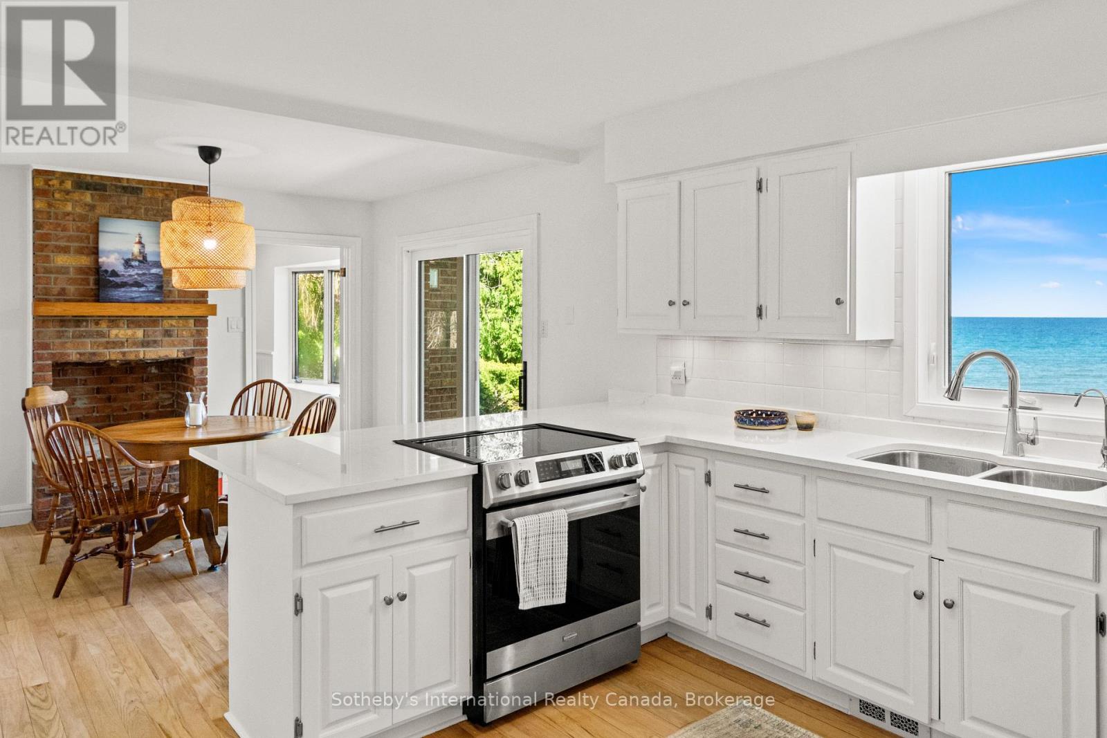 158523 7th Line N Property Photo 12