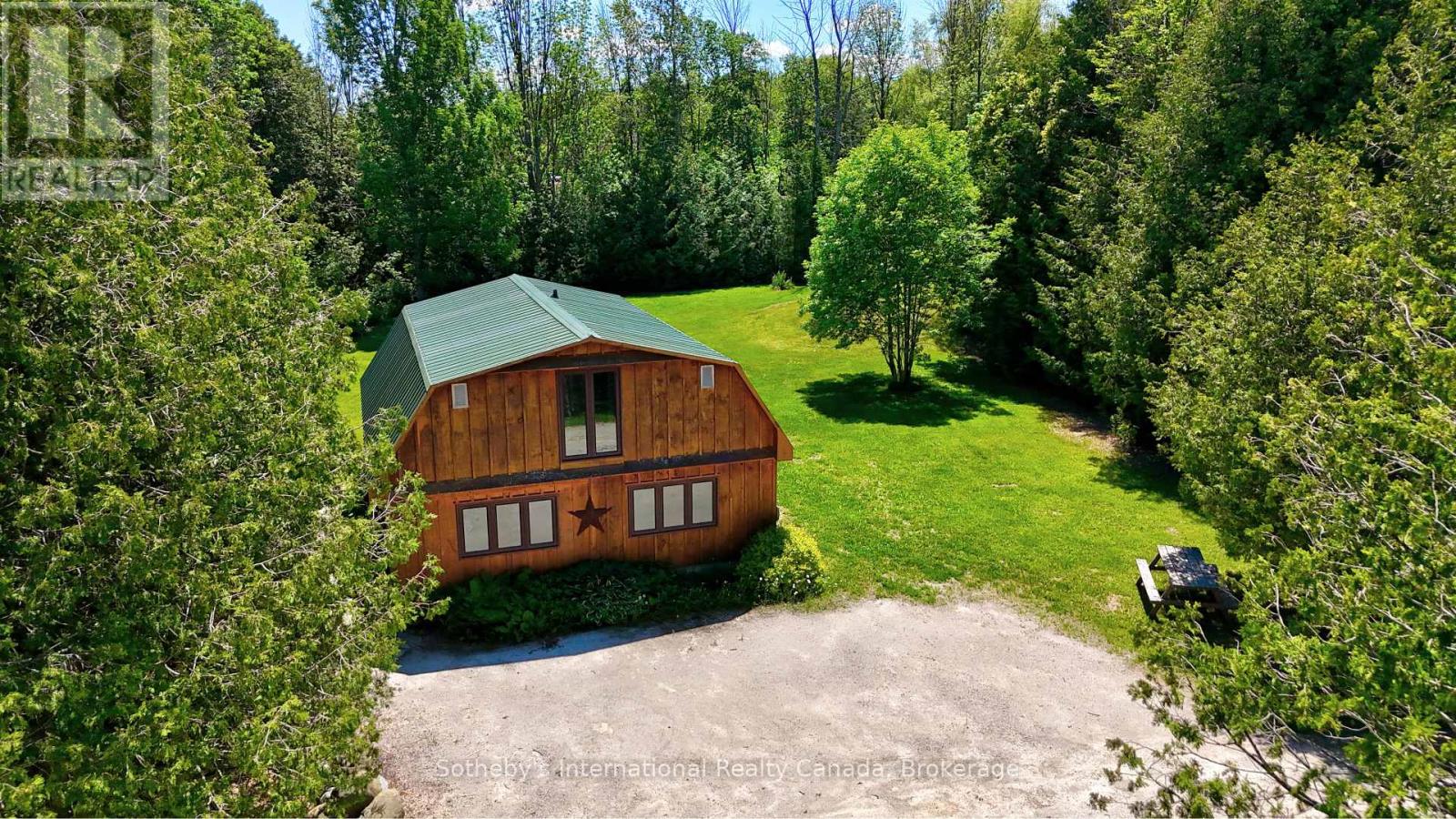158523 7th Line N Property Photo 26