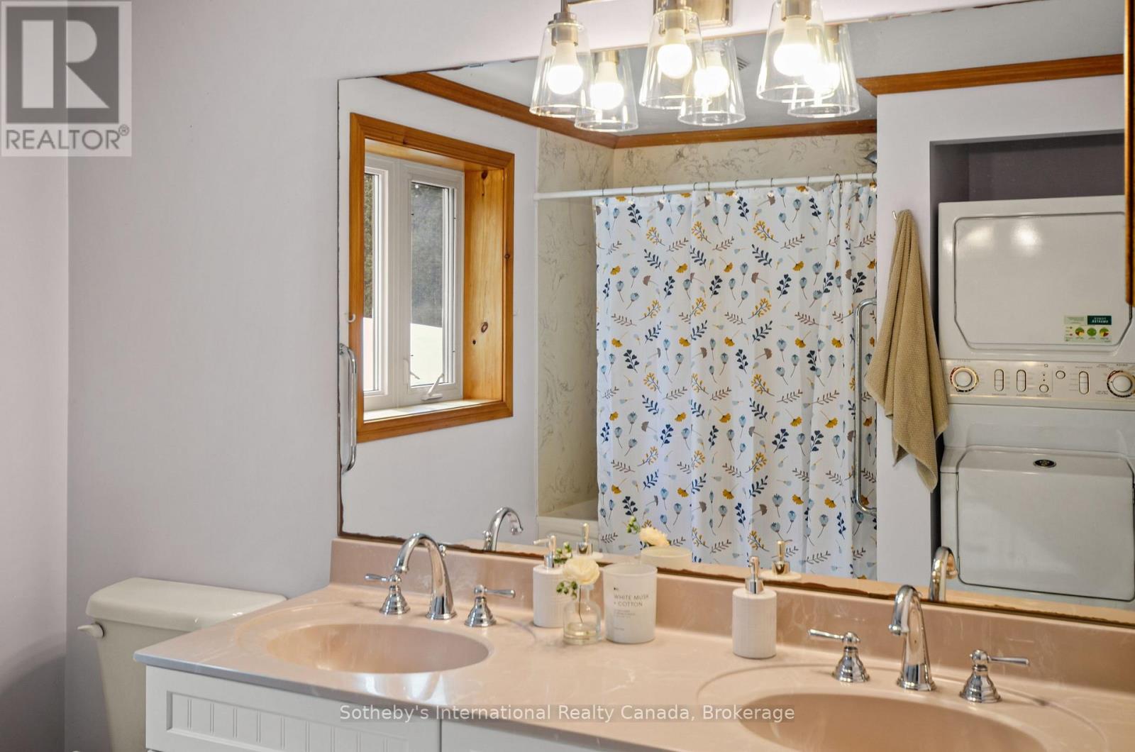 158523 7th Line N Property Photo 33