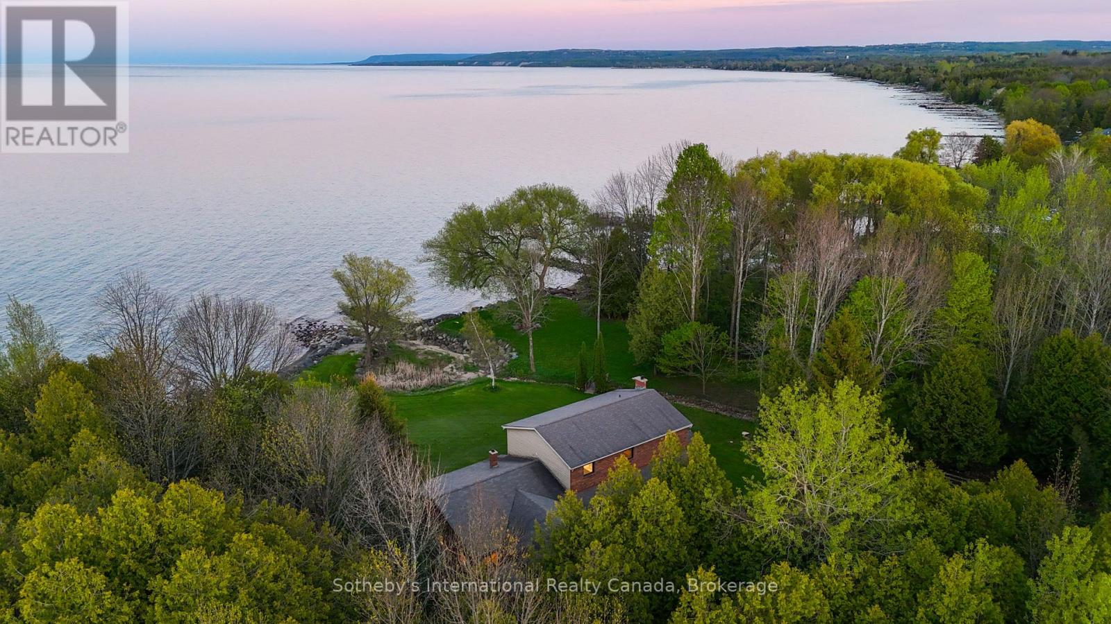 158523 7th Line N Property Photo 45