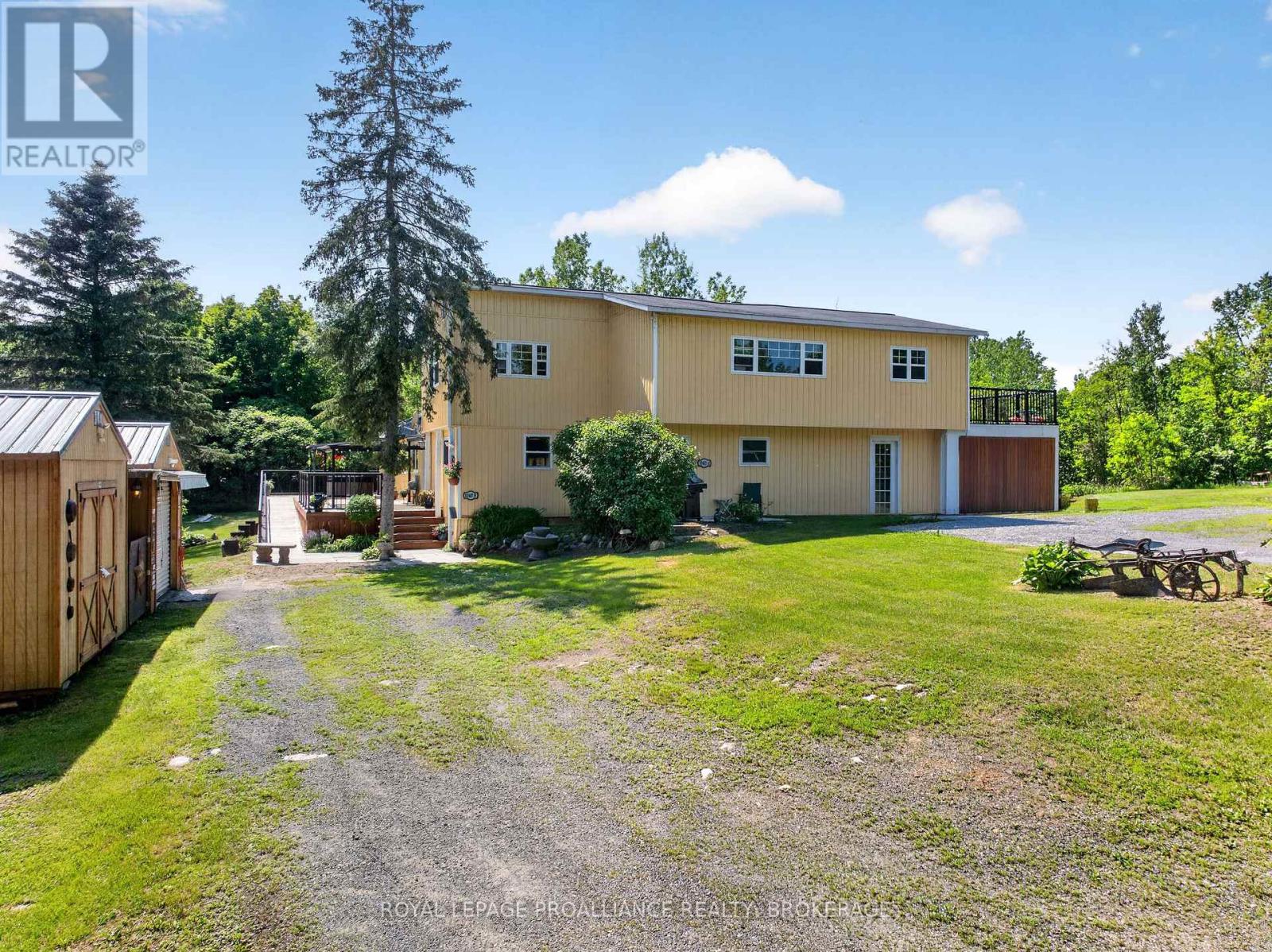 1040 Antoine Road Property Photo 1