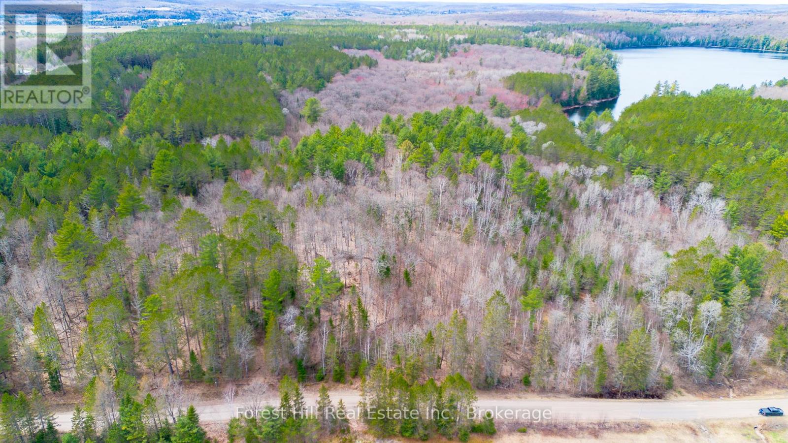 1160 Chetwynd Road S Property Photo 6
