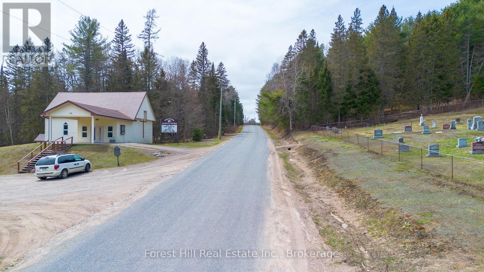 1160 Chetwynd Road S Property Photo 19