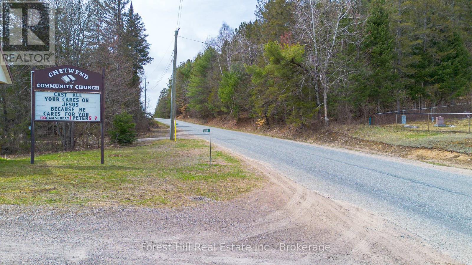 1160 Chetwynd Road S Property Photo 20