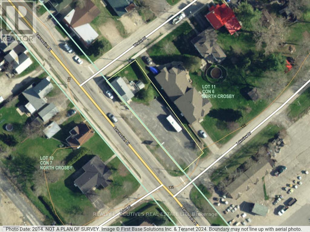 23 Whelan Street S Property Photo 16