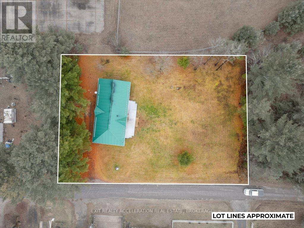 14 West Park Lane Property Photo 48