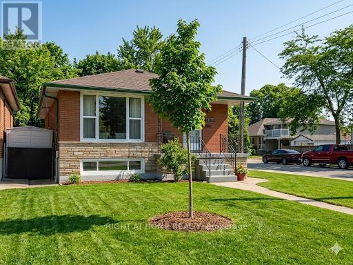 1224 DUNSMURE ROAD Property Photo 1