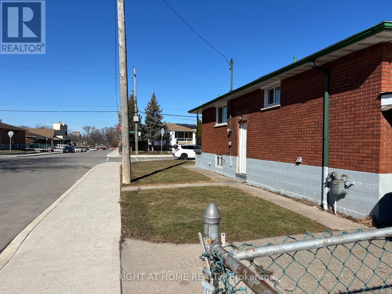 1224 Dunsmure Road Property Photo 20