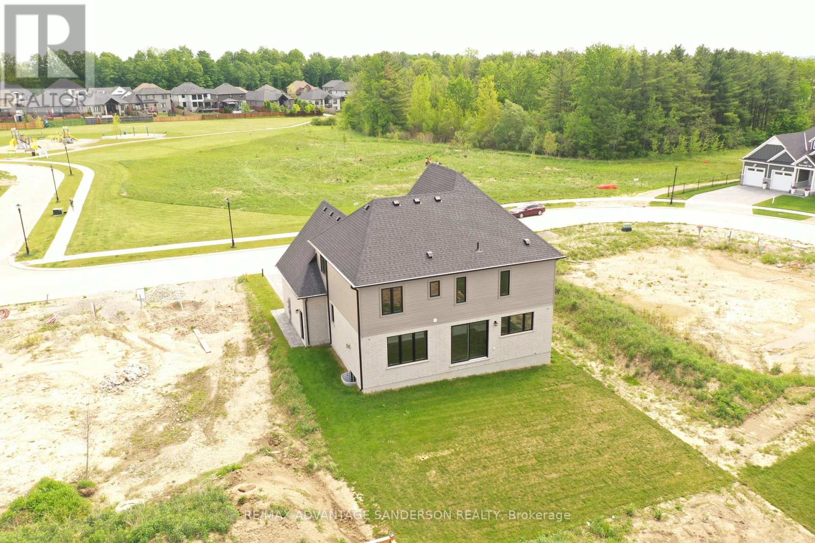 174 Timberwalk Trail Property Photo 3