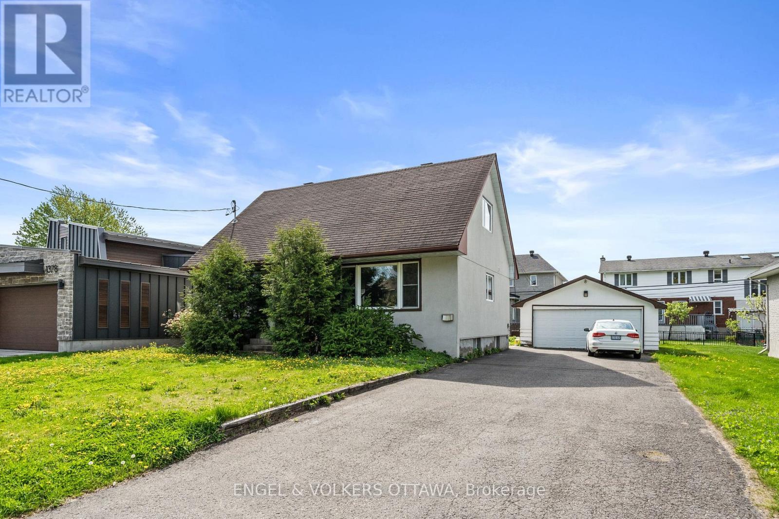 1372 Ridgedale Street Property Photo 3
