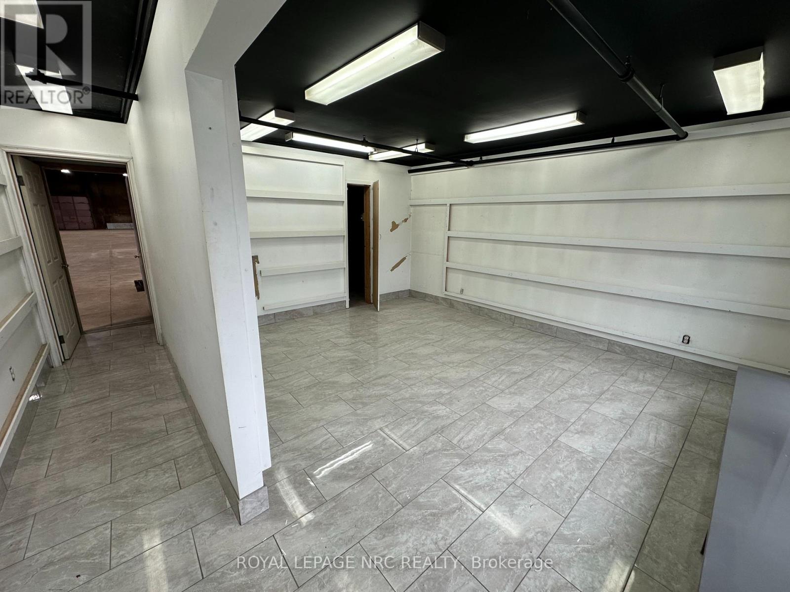3 - 580 Read Road Property Photo 4