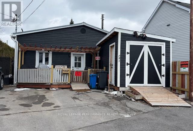 743 Regent Street Property Photo 1