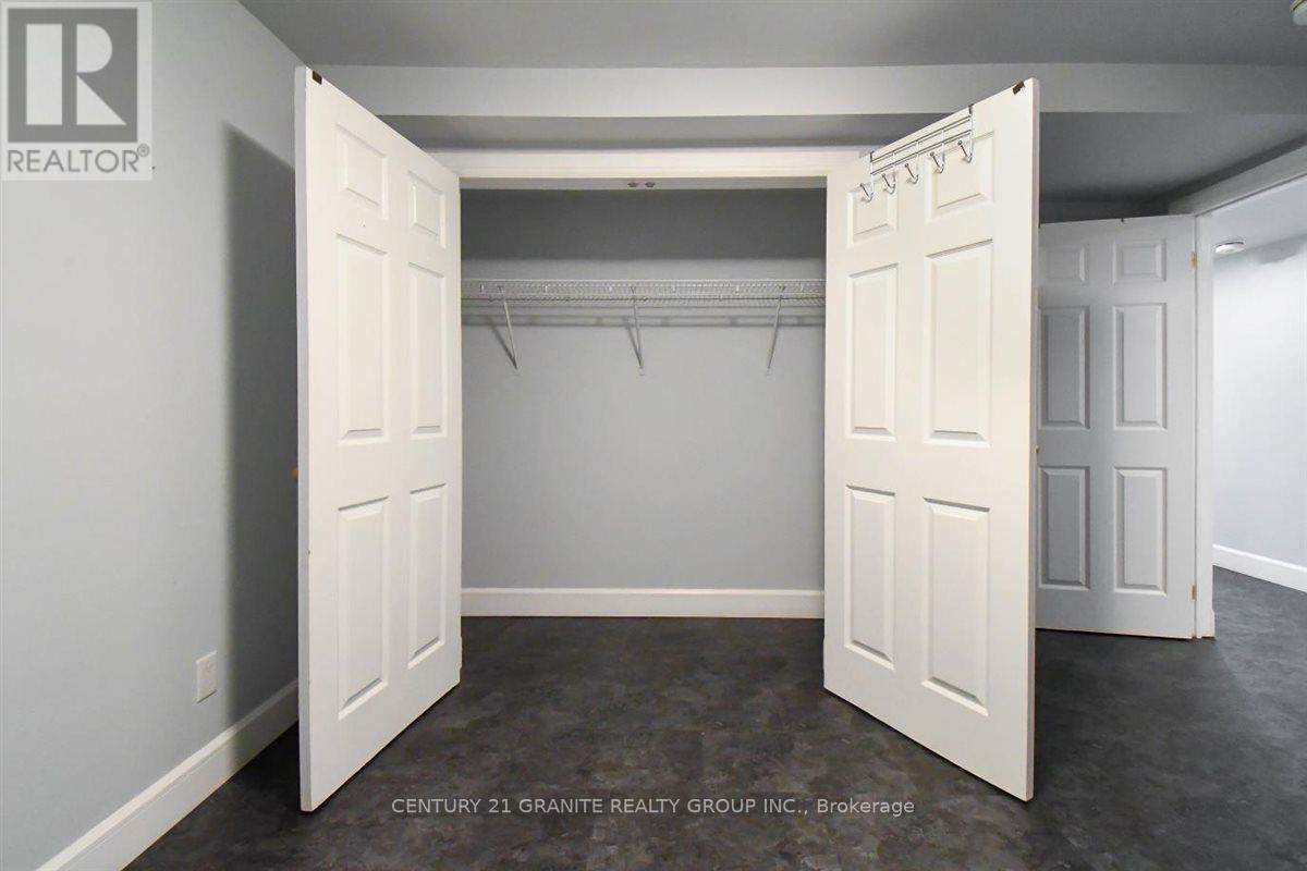 194 Hastings Street N Property Photo 23