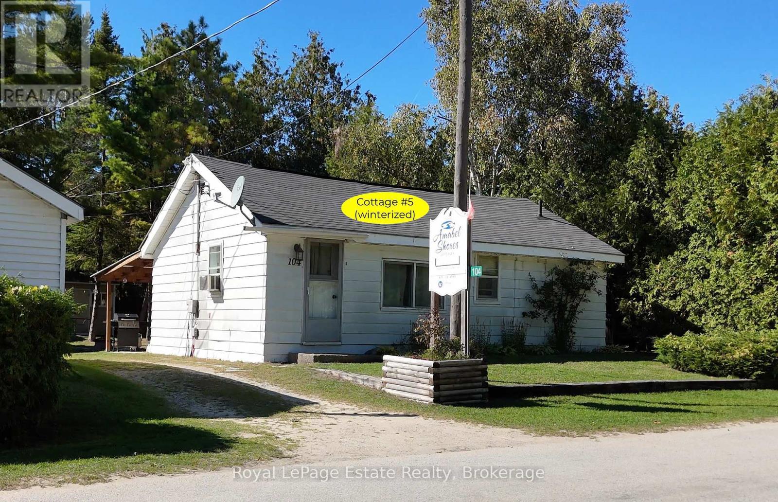 104 Third Avenue N Property Photo 4