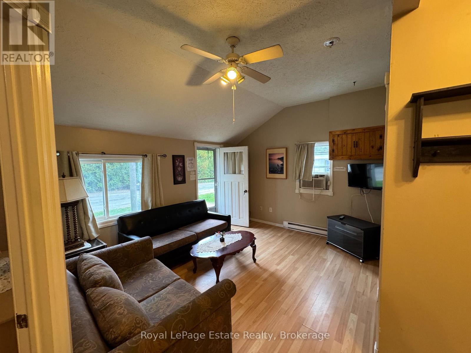 104 Third Avenue N Property Photo 22