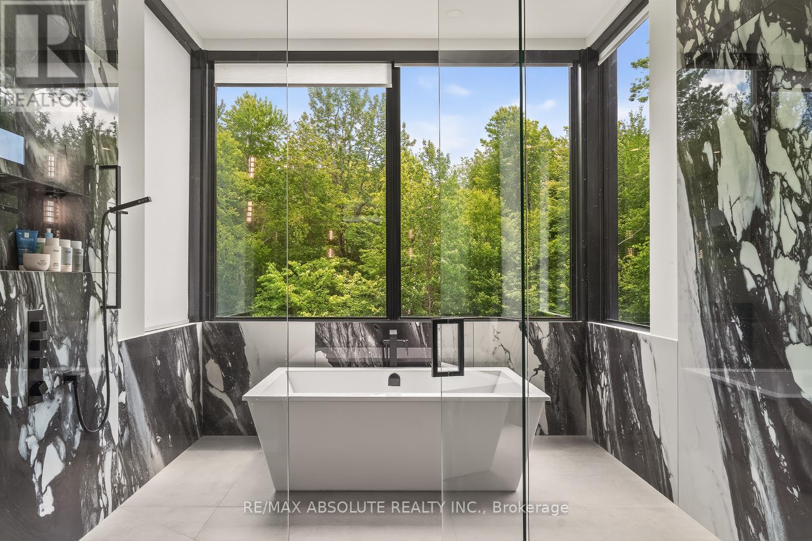 553 Shoreway Drive Property Photo 34