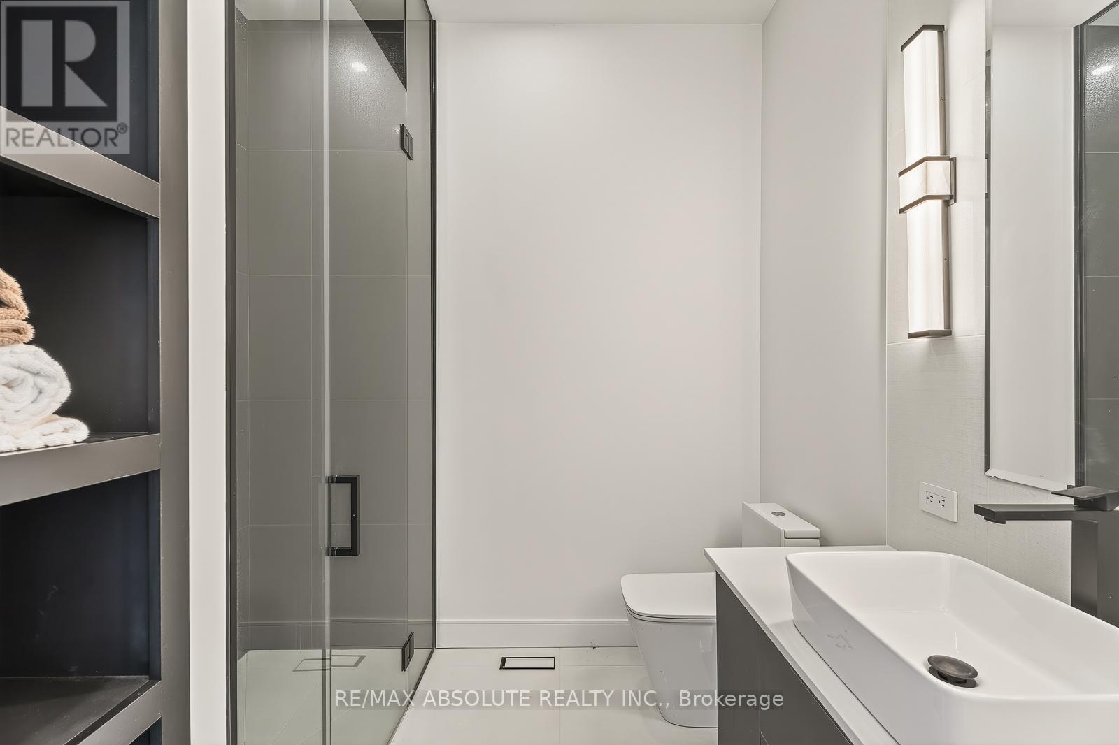 553 Shoreway Drive Property Photo 38