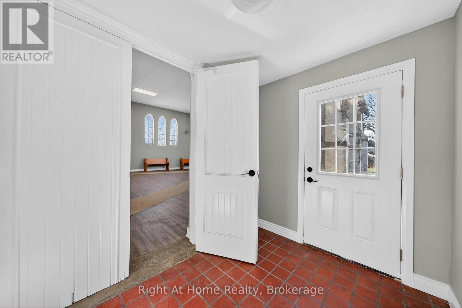 50 Earl Street Property Photo 21