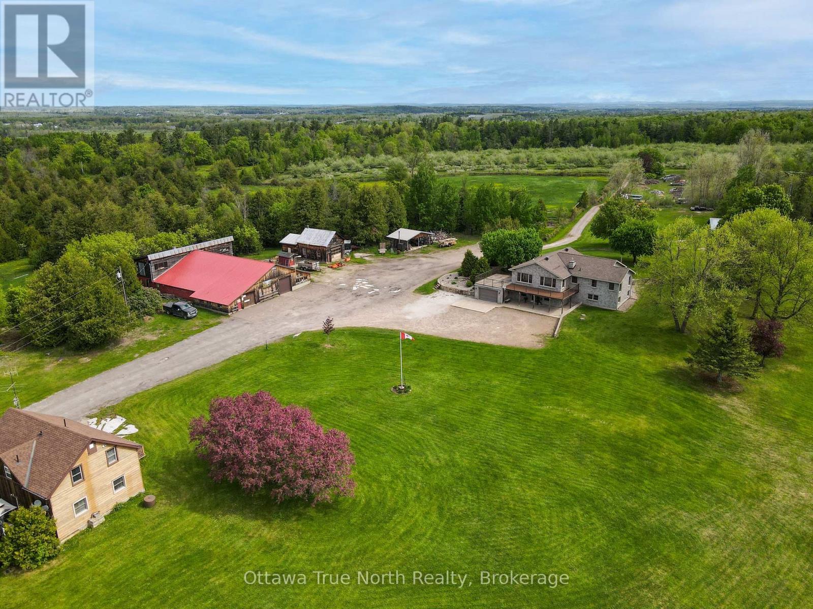 3376 Burnstown Road Photo de la propriété 1