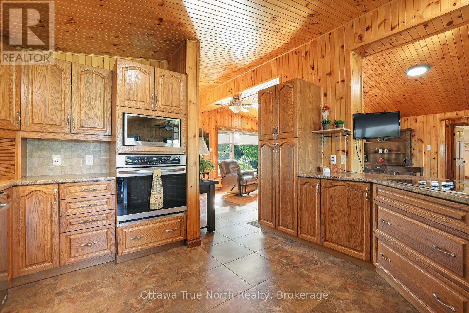 3376 Burnstown Road Property Photo 15