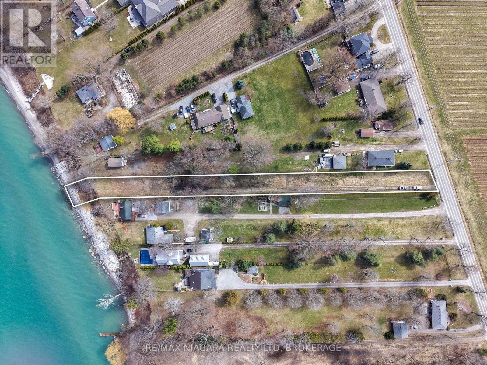 1204 Lakeshore Road W Property Photo 18