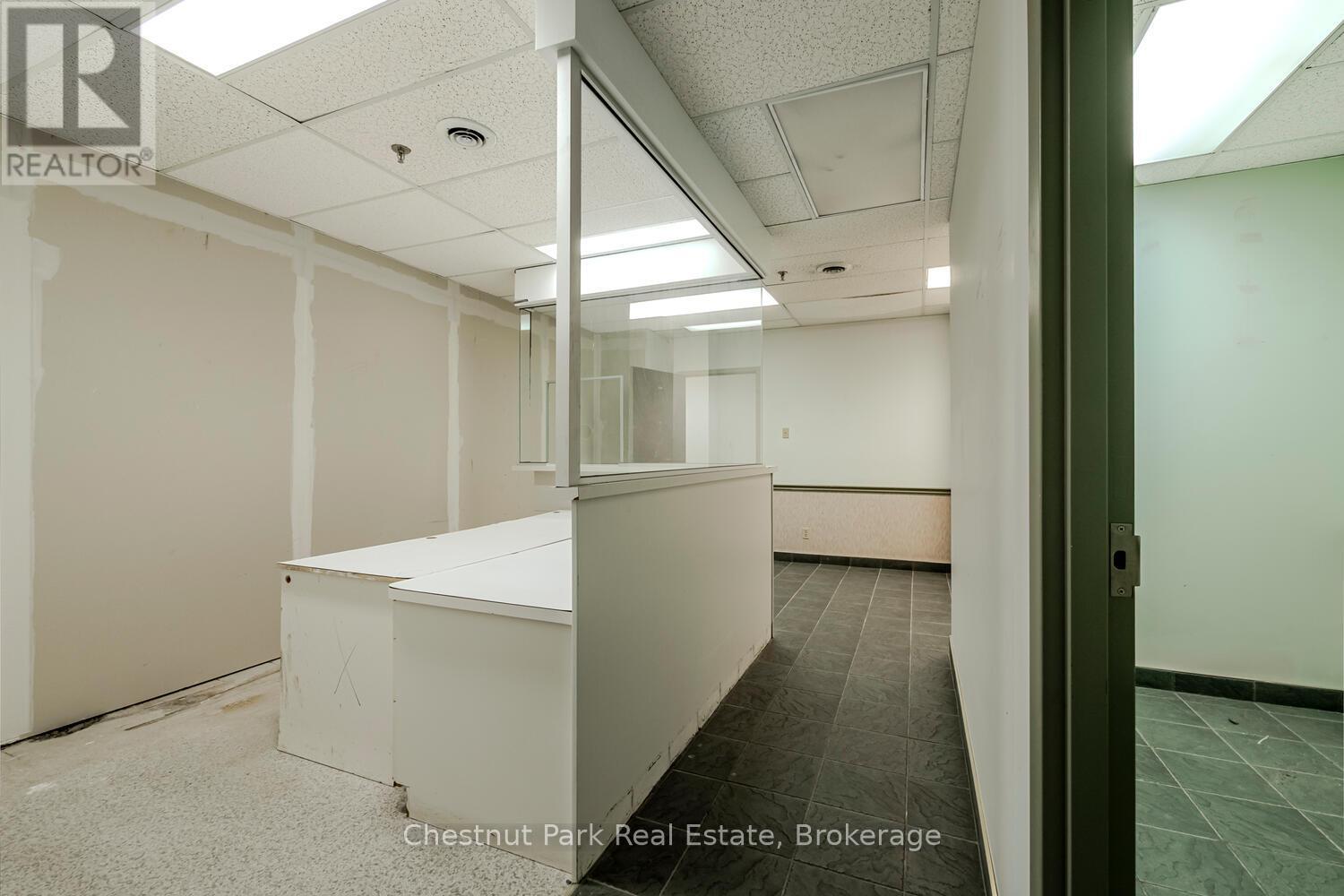226 - 945 3rd Avenue E Property Photo 7