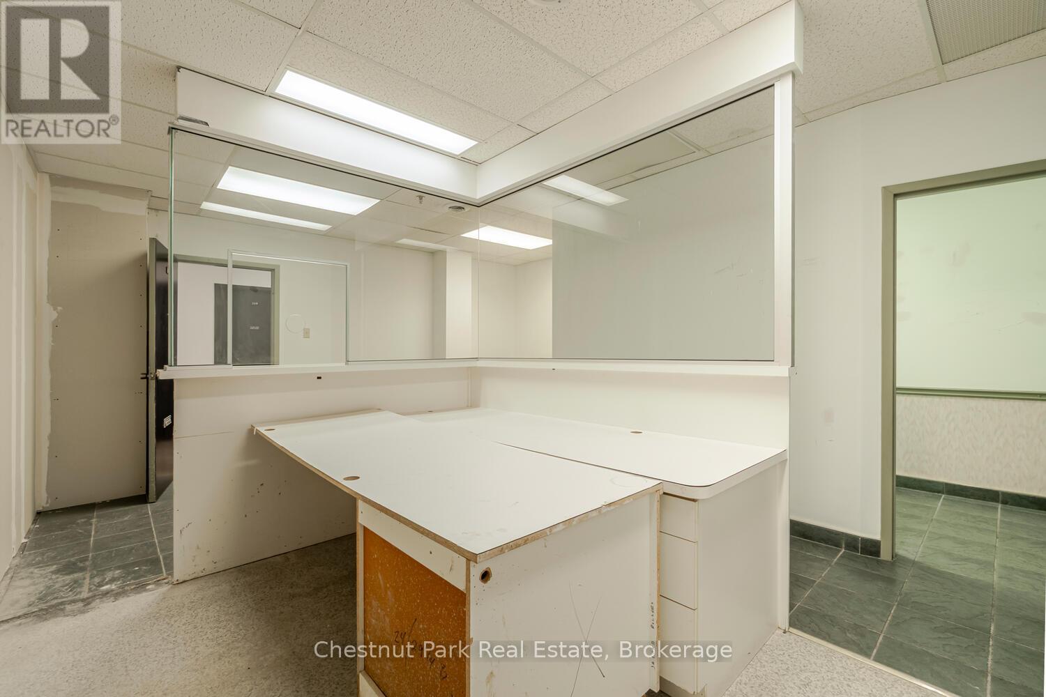 226 - 945 3rd Avenue E Property Photo 9