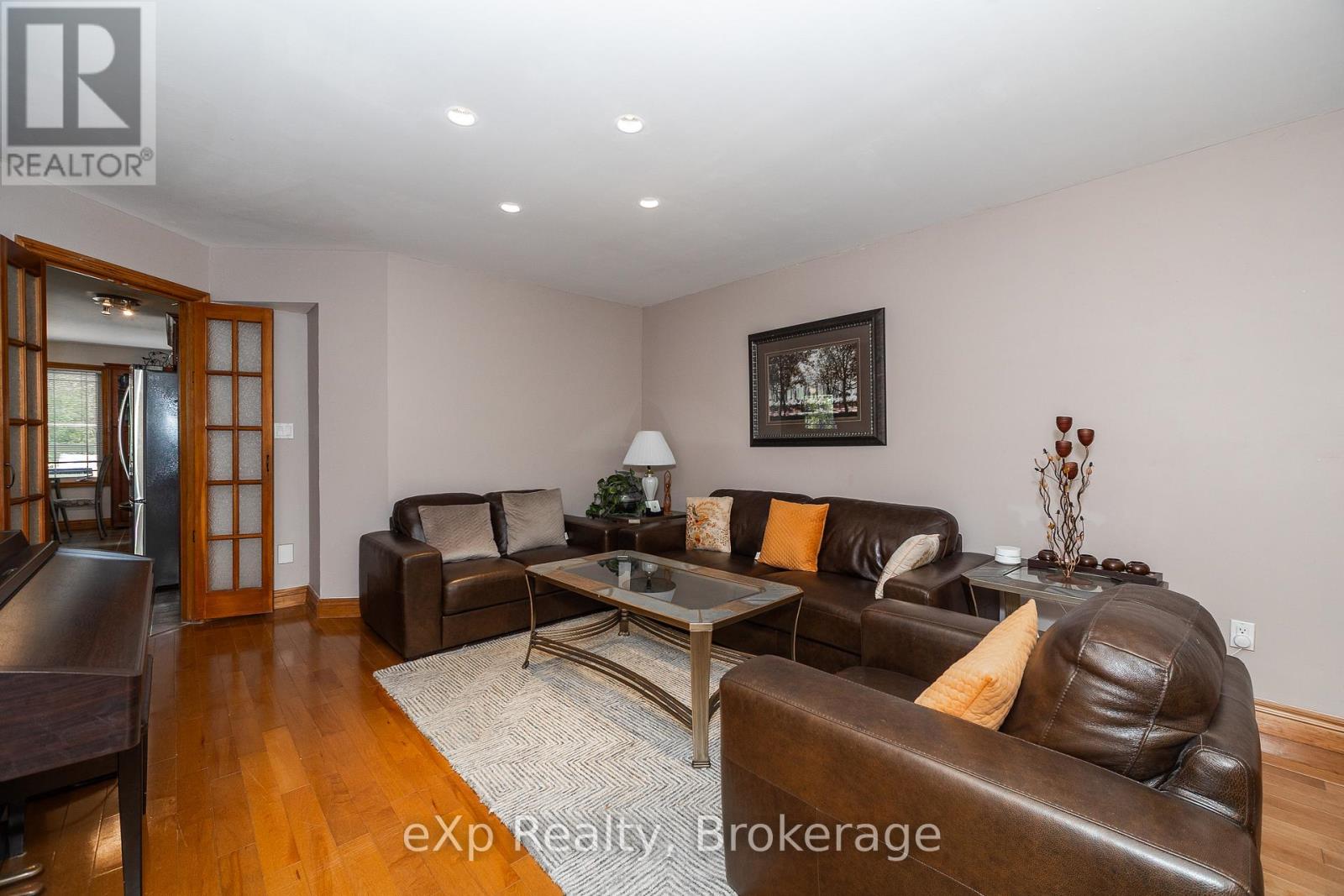 910 26th Street E Property Photo 13