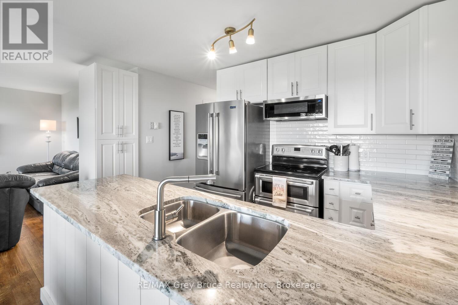 1208 Sunset Drive Property Photo 15