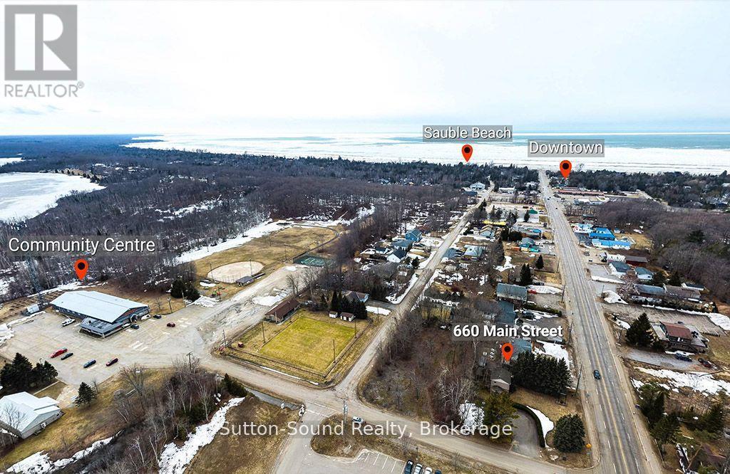 660 Main Street Property Photo 5