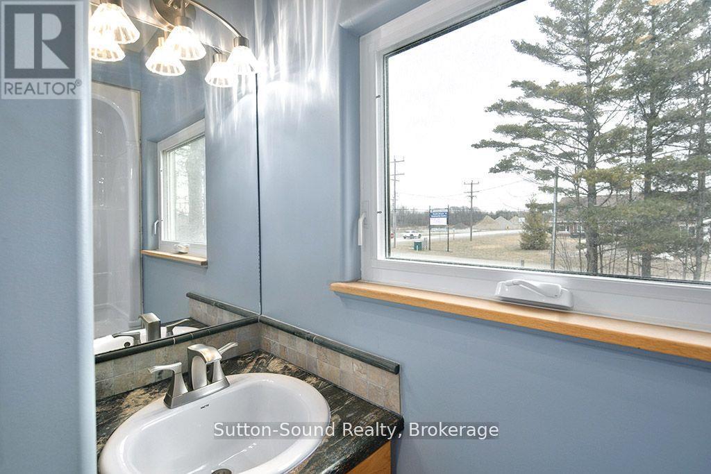 660 Main Street Property Photo 27