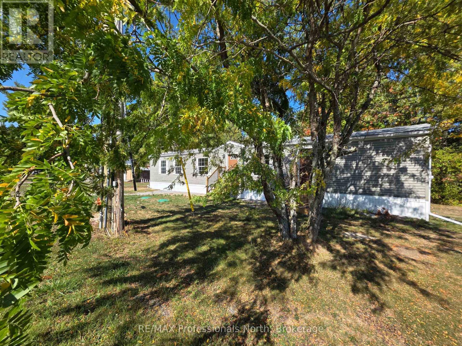 1013 Seventh Lane Property Photo 4