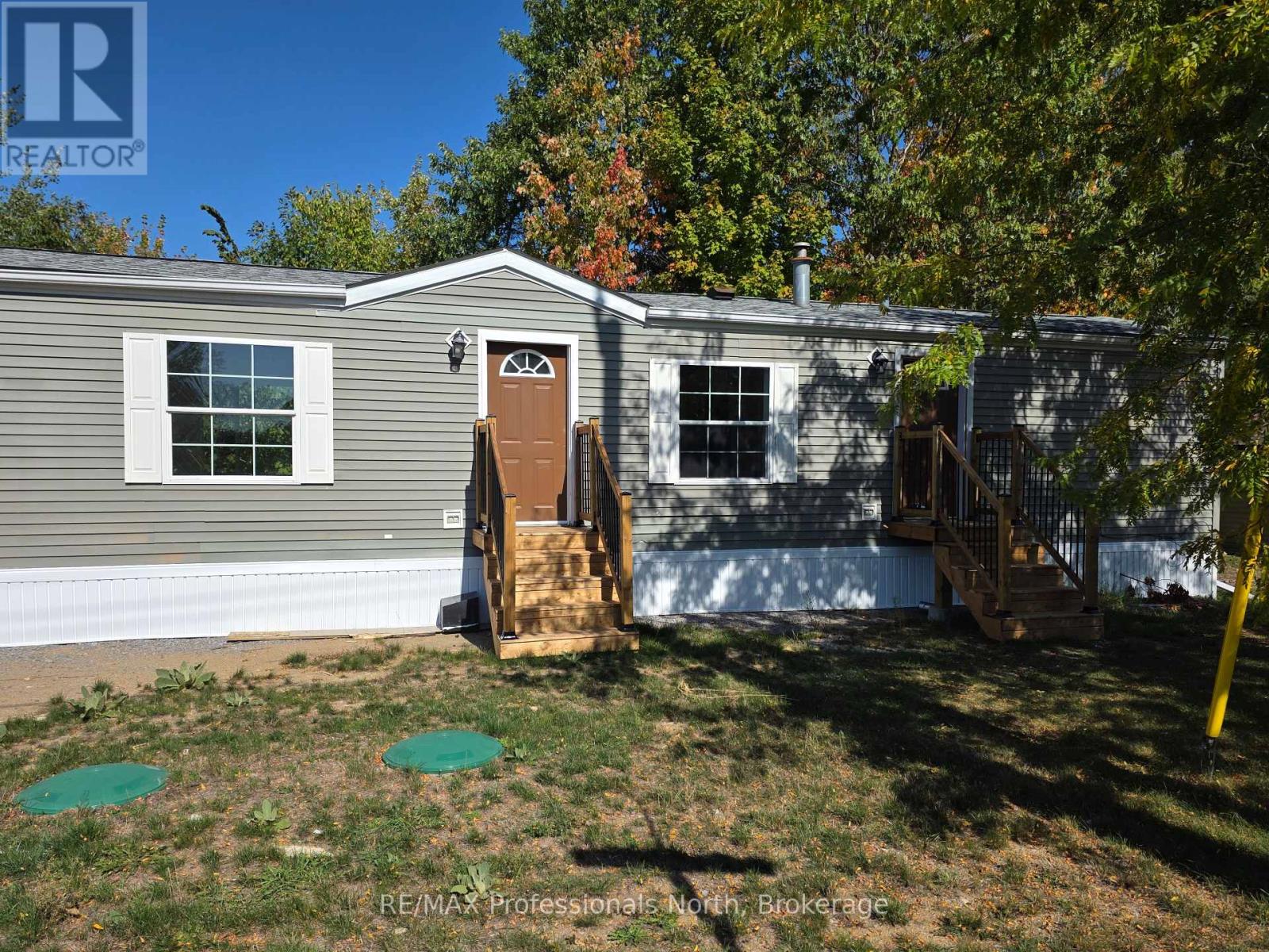 1013 Seventh Lane Property Photo 6