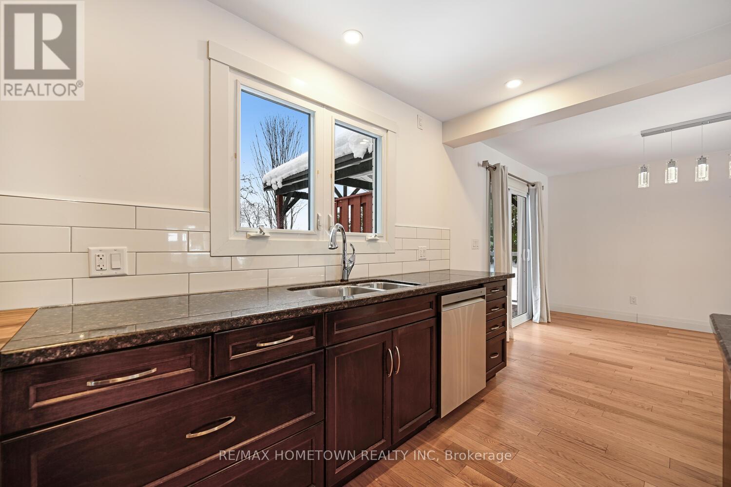 6 Maplewood Circle Property Photo 27